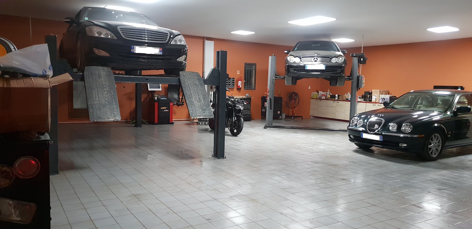 garage automobile, diagnostic et entretien véhicules à Le Luc – photo 8